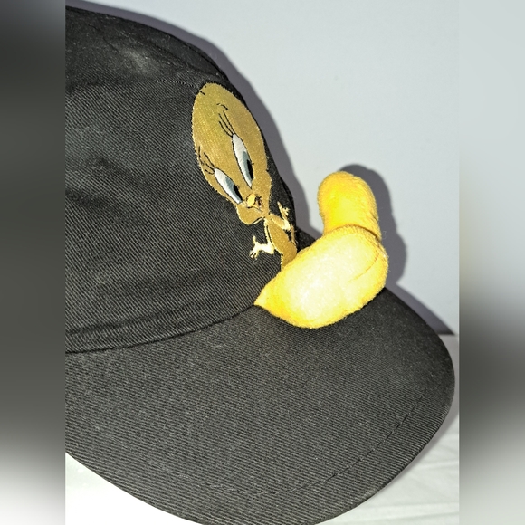 Vintage 94 tweety embroidered / 3d snap back - Picture 2 of 10